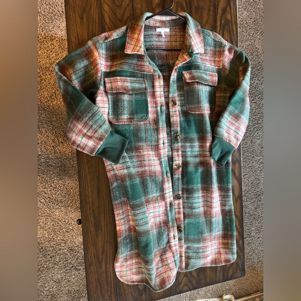 Women’s Warm Plaid Button-Up Shirt Jacket